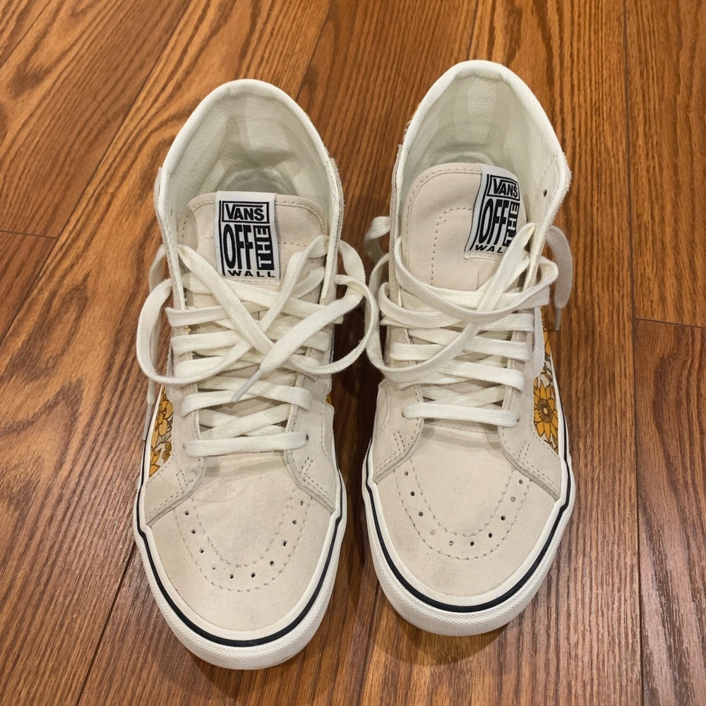 Flower vans